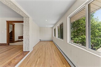 46 Dartmouth St, Unit #2 in Somerville, MA - Building Photo - Building Photo