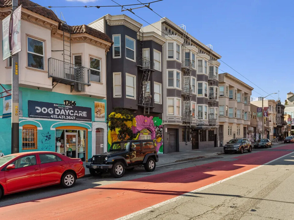 Mission Street in San Francisco, CA - Building Photo