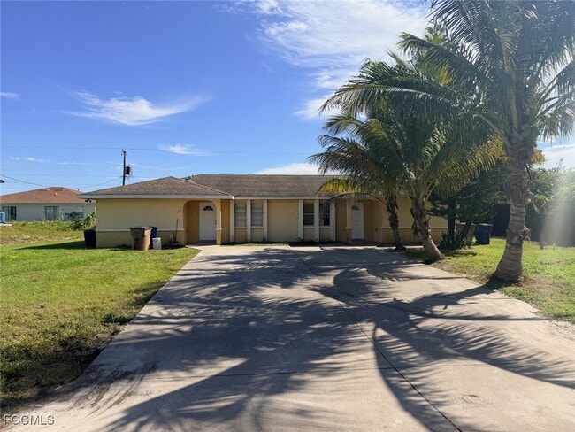 property at 721 Gilbert Ave S