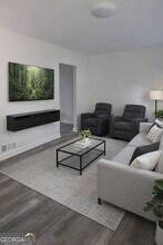 2395 Fairway Cir SW in Atlanta, GA - Building Photo - Building Photo