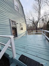 14 Wendell Comrie Rd in Ledyard, CT - Building Photo - Building Photo