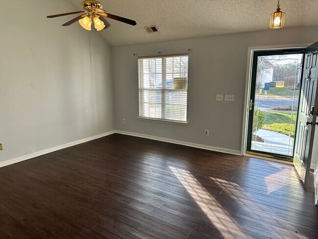 3534 Joel Turner Dr in Charlotte, NC - Building Photo - Building Photo