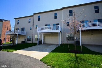 5403 Woodyard Rd in Upper Marlboro, MD - Building Photo - Building Photo