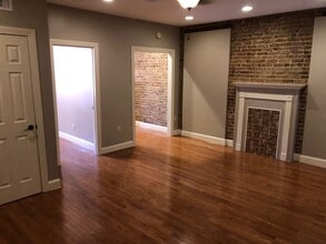 111 N Spring St in Tupelo, MS - Building Photo - Building Photo