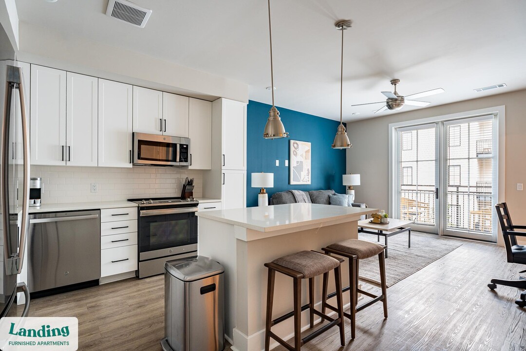 300 E Broad St, Unit 350 in Savannah, GA - Foto de edificio