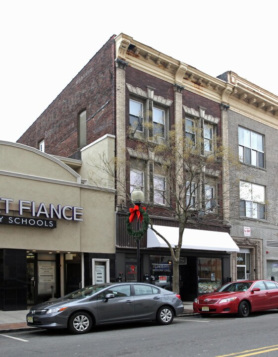 308 State St in Perth Amboy, NJ - Building Photo