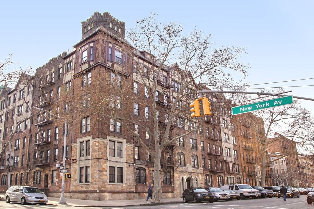 770-778 Saint Marks Ave in Brooklyn, NY - Building Photo