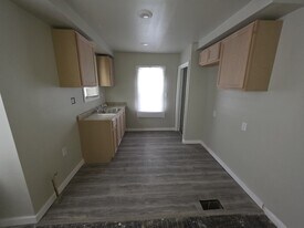 9341 Auburn St in Detroit, MI - Building Photo