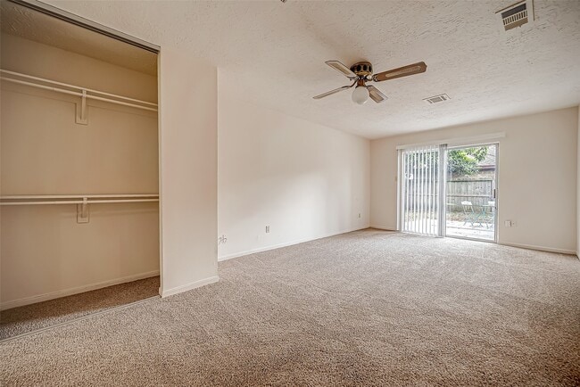 10607 Silkwood Dr