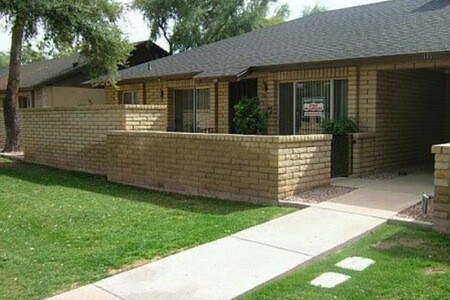 property at 15 W Loma Vista Dr