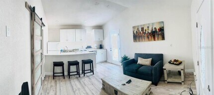 12701 130th St in Largo, FL - Building Photo - Building Photo