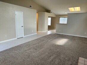 6416 Brahma St in Bakersfield, CA - Building Photo - Building Photo