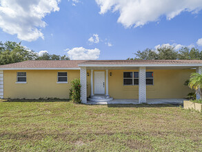 4875 66th Ave in Vero Beach, FL - Building Photo - Building Photo