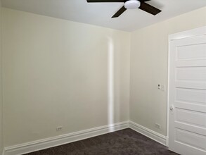 206 N Marion St, Unit 2 in Oak Park, IL - Building Photo - Building Photo