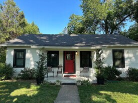 5911 Mason Blvd in Prospect, KY - Building Photo