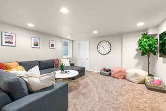 2978 S Imperial St in Salt Lake City, UT - Building Photo - Building Photo