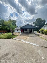 1442 Silverdale St in Houston, TX - Building Photo