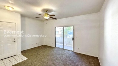5655 E Sahara Ave in Las Vegas, NV - Building Photo - Building Photo