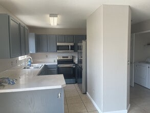 2402 Lagoon Ct in Evans, CO - Building Photo - Building Photo