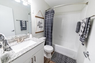 Governor Square in Carmel, IN - Building Photo - Building Photo