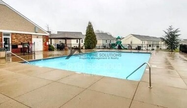 2015 Lavender Ct in Spring Hill, TN - Building Photo - Building Photo