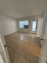 1901 SE 1st Ave in Fort Lauderdale, FL - Foto de edificio - Building Photo