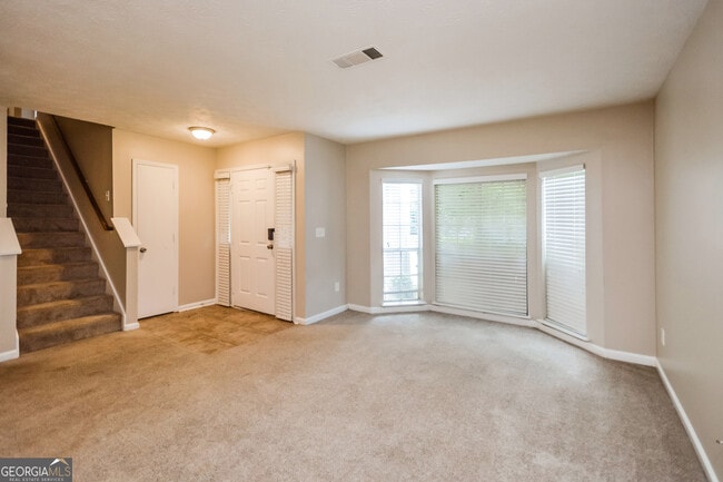 2050 Downs Pl in Lithonia, GA - Building Photo - Building Photo