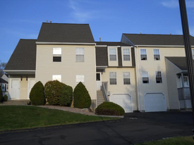 229 Branford Rd in North Branford, CT - Building Photo