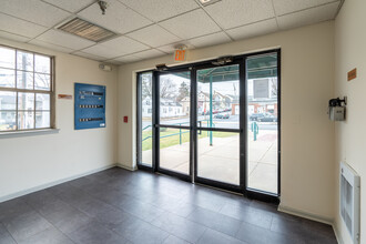 Woodlayne Court in Middletown, PA - Building Photo - Interior Photo