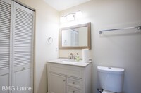 111 W Edgevale Rd photo'