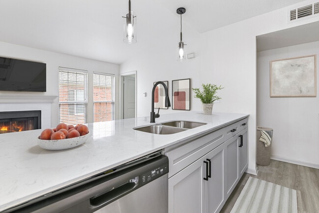 Preserve at Preston in Plano, TX - Building Photo - Building Photo