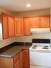 9 Frankwyn St, Unit 9 Frankwyn Street in East Longmeadow, MA - Building Photo - Building Photo