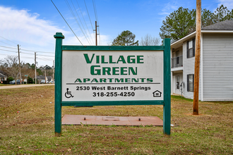 Village Green in Ruston, LA - Building Photo - Building Photo