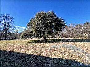 10894 Tiller Rd in Glen Allen, VA - Building Photo - Building Photo