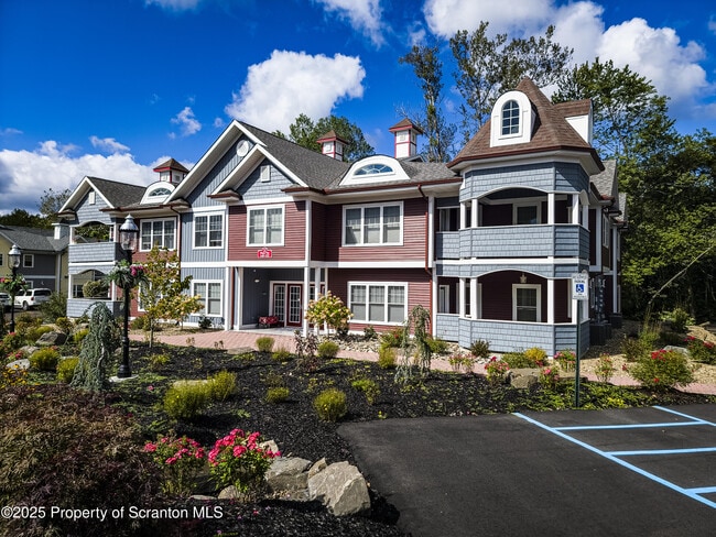 175 Bianca Wy in Old Forge, PA - Building Photo - Building Photo