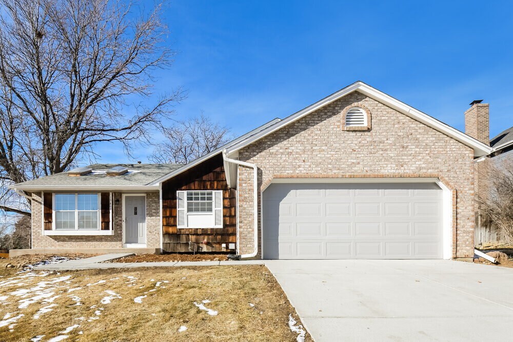 19401 E Navarro Dr in Aurora, CO - Foto de edificio