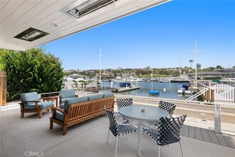 225 E Bay Front, Unit C5 in Newport Beach, CA - Building Photo - Building Photo