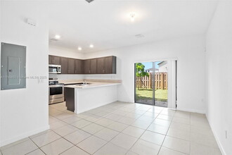 11829 SW 245th Terrace in Homestead, FL - Building Photo - Building Photo