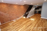 2047 Gerritt St photo'