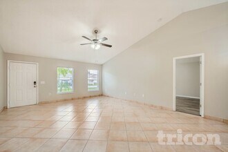 104 Aurora Ln in Kissimmee, FL - Building Photo - Building Photo