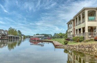 522 Amity Rd in Hot Springs National Park, AR - Building Photo - Building Photo