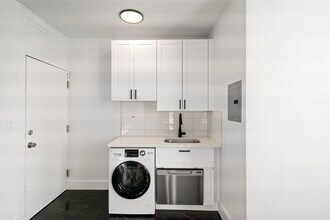 216 Madison St in Hoboken, NJ - Building Photo - Building Photo