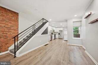 717 N 38th St in Philadelphia, PA - Building Photo - Building Photo