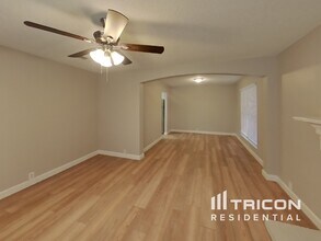 1204 Shakleford Cir in Cedar Hill, TX - Building Photo - Building Photo