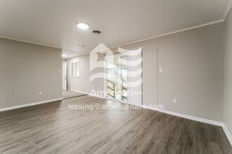 1047 Garden Park Dr in Jackson, MS - Building Photo - Building Photo