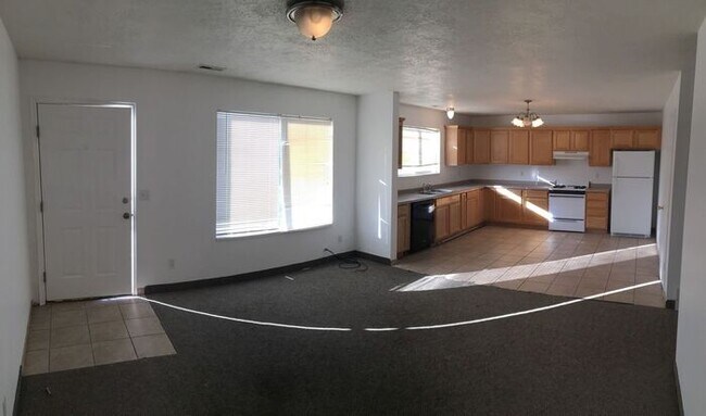 144 N 100 W in Nephi, UT - Building Photo - Building Photo
