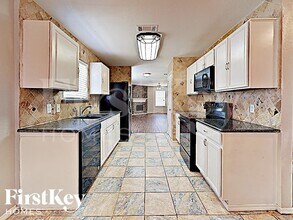 8812 Sagebrush Trail in Cross Roads, TX - Building Photo - Building Photo