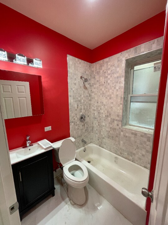 3441 W Harrison St in Chicago, IL - Building Photo