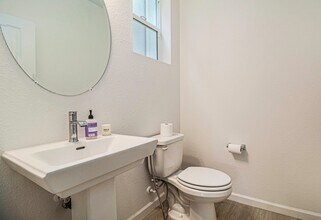 1502 Sanctuary St in Pittsburg, CA - Foto de edificio - Building Photo