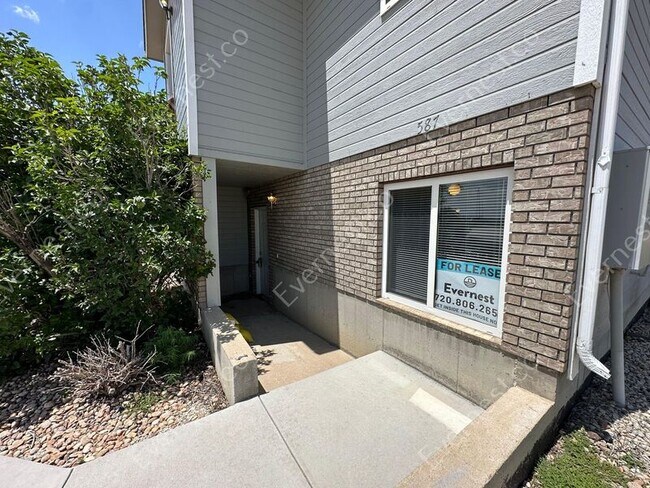 587 Woodward Ave photo'